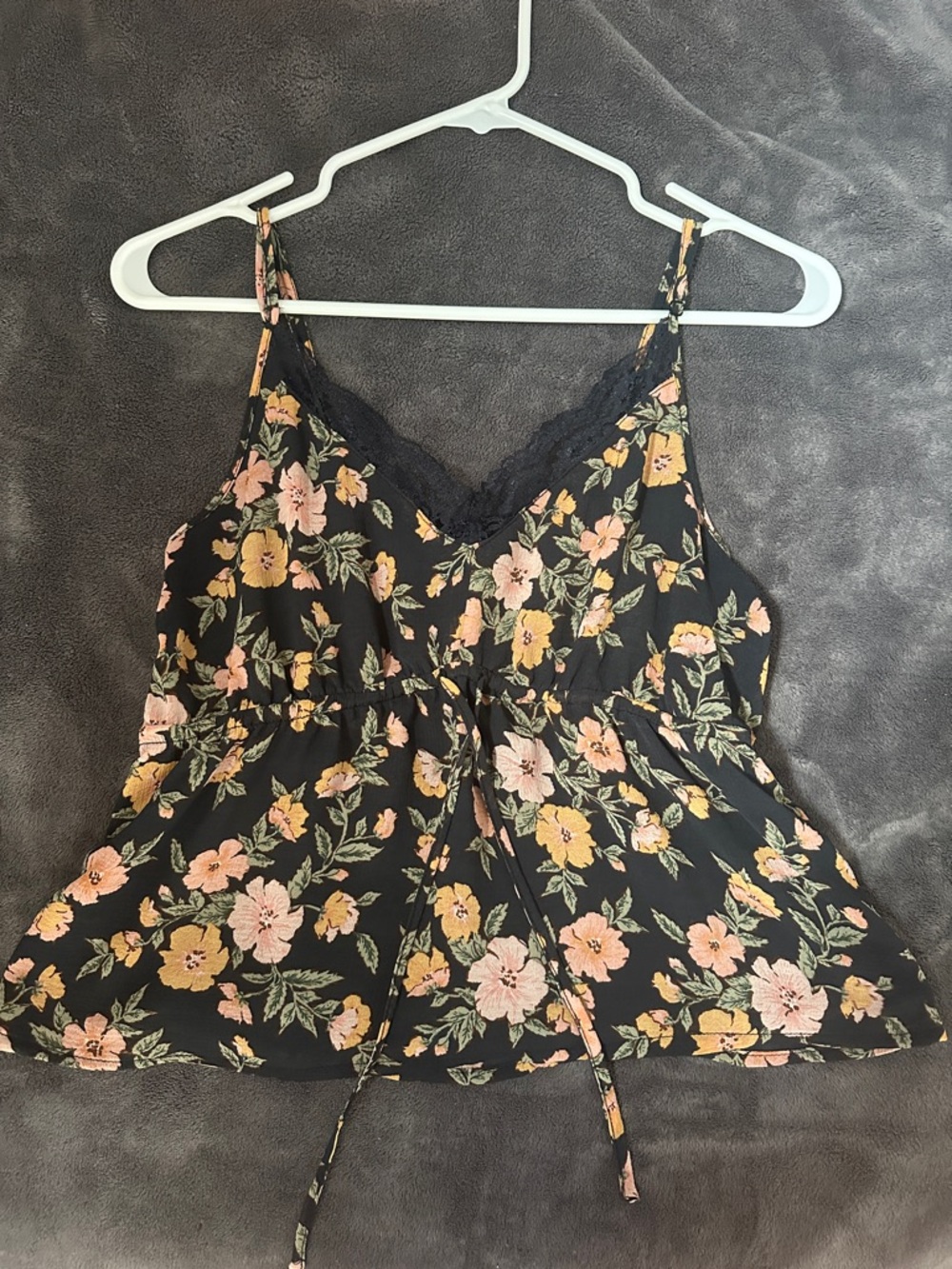 American Eagle Outfitters Black Floral Lace-Trim Camisole